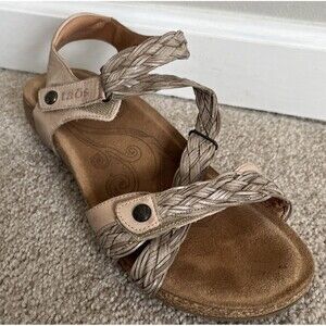 Taos Trulie Sandal Womens US 9-9.5 Beige Leather Woven Cork Wedge Gorpcore